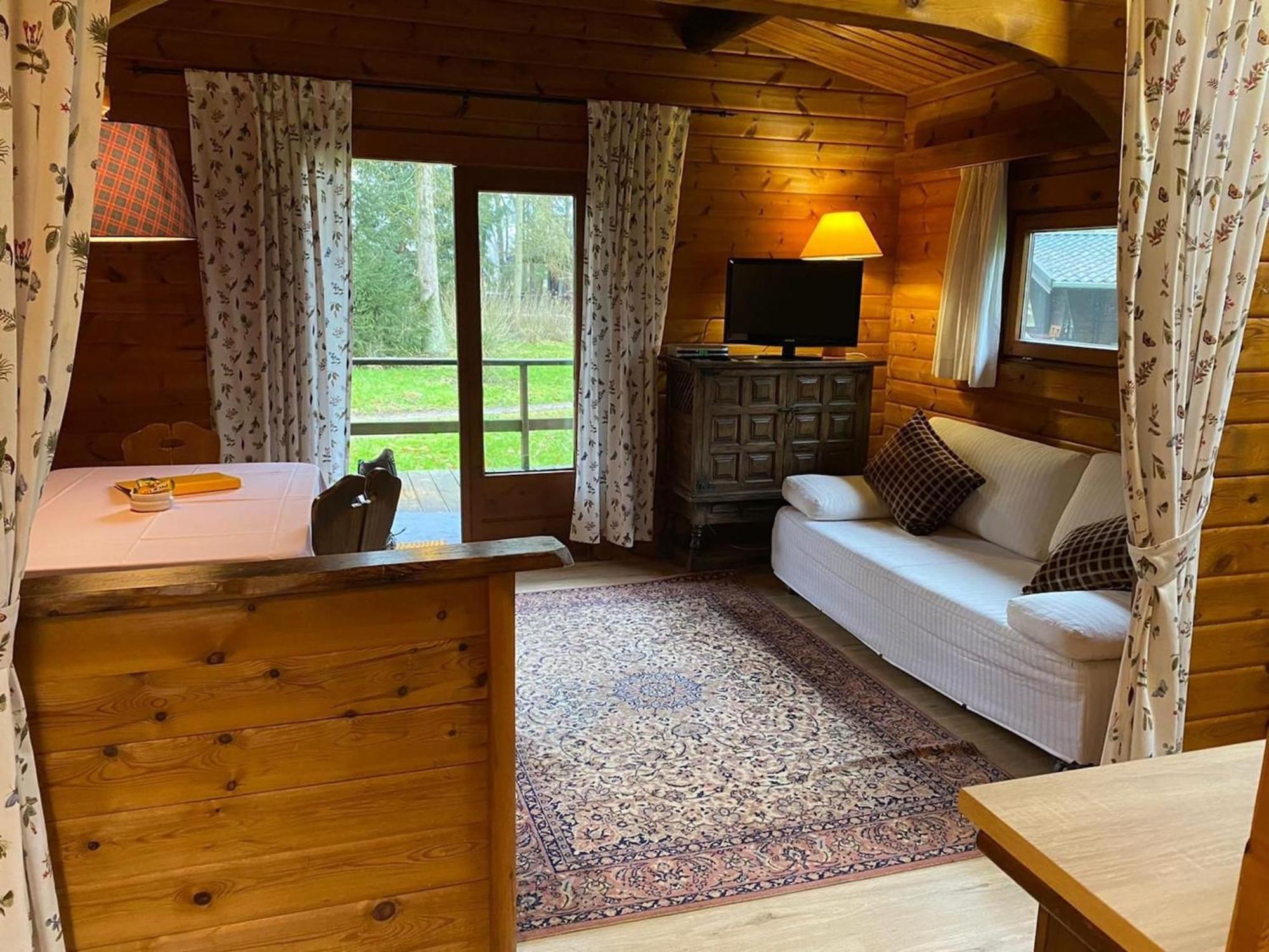 Cozy Holiday Home On A Horse Farm In The L Neburg Heath Eschede Exterior foto